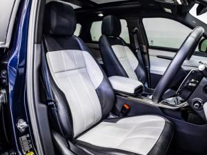 Land Rover Range Rover Evoque D200 R-Dynamic HSE - Image 13