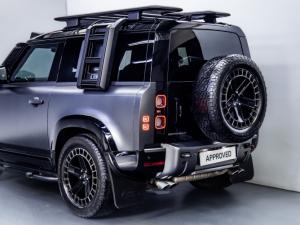Land Rover Defender 90 V8 Carpathian Edition - Image 9