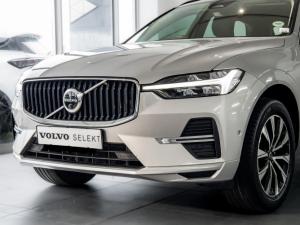 Volvo XC60 B5 AWD Essential - Image 10