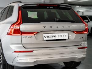 Volvo XC60 B5 AWD Essential - Image 12