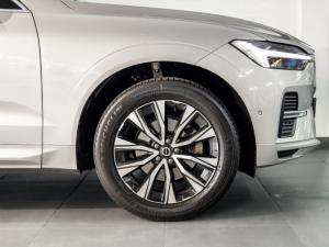 Volvo XC60 B5 AWD Essential - Image 5