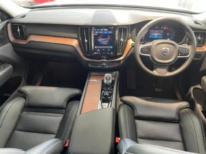 Volvo XC60 B5 AWD Plus Bright - Image 6