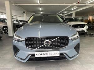 Volvo XC60 B5 AWD Plus Dark - Image 17