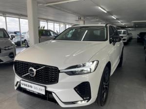 Volvo XC60 B5 AWD Plus Dark - Image 1