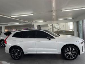 Volvo XC60 B5 AWD Plus Dark - Image 20