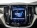 Volvo XC60 B5 AWD Essential - Thumbnail 11