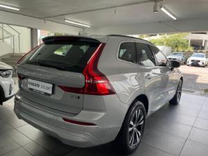 Volvo XC60 B5 AWD Essential - Image 13