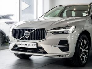 Volvo XC60 B5 AWD Essential - Image 5