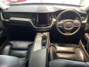 Volvo XC60 B5 AWD Essential - Image 14