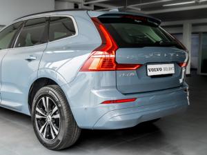 Volvo XC60 B5 AWD Essential - Image 4