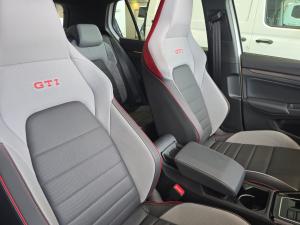 Volkswagen Golf GTI - Image 14