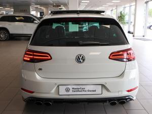 Volkswagen Golf R - Image 7