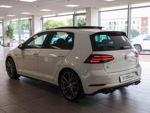Volkswagen Golf R - Image 8