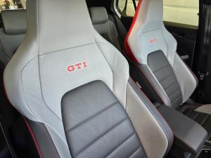 Volkswagen Golf GTI - Image 10