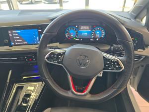 Volkswagen Golf GTI - Image 11