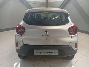 Renault Kwid 1.0 Techno manual - Image 11