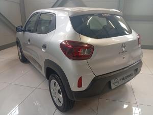 Renault Kwid 1.0 Techno manual - Image 12