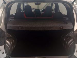 Renault Kwid 1.0 Techno manual - Image 13