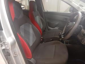 Renault Kwid 1.0 Techno manual - Image 20