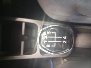 Renault Kwid 1.0 Techno manual - Image 24