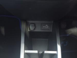 Renault Kwid 1.0 Techno manual - Image 28