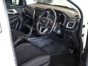 Isuzu D-Max 1.9TD double cab LS 4x4 auto - Image 11