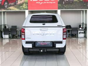 Isuzu D-Max 1.9TD double cab LS 4x4 auto - Image 5