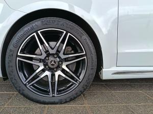 Mercedes-Benz V-Class V300d Exclusive - Image 3