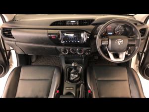 Toyota Hilux 2.4GD-6 double cab 4x4 SR - Image 6