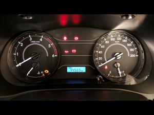 Toyota Hilux 2.4GD-6 double cab 4x4 SR - Image 9