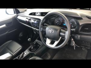 Toyota Hilux 2.4GD-6 double cab 4x4 SR - Image 10