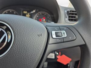 Volkswagen Polo Vivo hatch 1.4 Life - Image 19