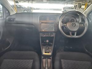 Volkswagen Polo Vivo hatch 1.6 Life - Image 10