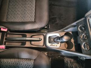 Volkswagen Polo Vivo hatch 1.6 Life - Image 11