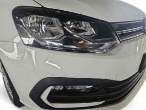 Volkswagen Polo Vivo hatch 1.6 Life - Image 16