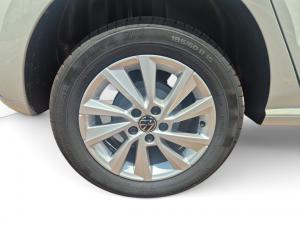 Volkswagen Polo Vivo hatch 1.4 Life - Image 14