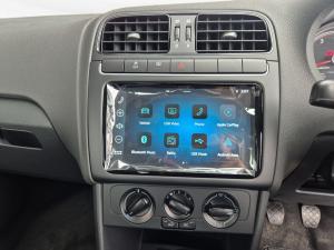 Volkswagen Polo Vivo hatch 1.4 Life - Image 17