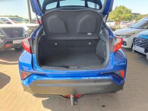 Toyota C-HR 1.2T Luxury - Image 11