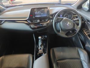 Toyota C-HR 1.2T Luxury - Image 8