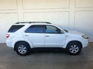 Toyota Fortuner 3.0D-4D auto - Image 2