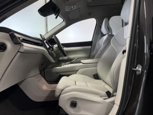 Volvo EX90 Twin Performance Ultra - Image 12