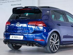 Volkswagen Golf R - Image 10