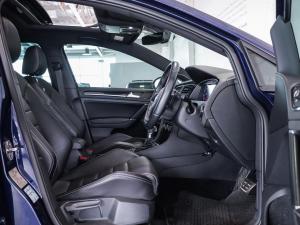 Volkswagen Golf R - Image 18