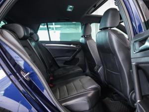 Volkswagen Golf R - Image 19