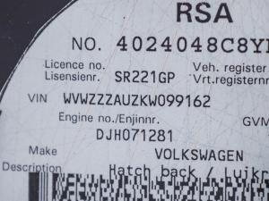 Volkswagen Golf R - Image 27