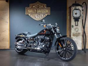 Harley Davidson Softail Breakout 117 - Image 2