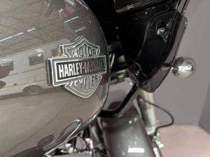 Harley Davidson Road Glide Special 114 - Image 8