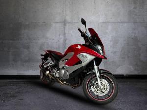 Honda VFR 800 Vtec - Image 2