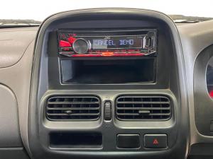 Nissan Hardbody NP300 2.5 TDi LWB 4X4S/C - Image 11