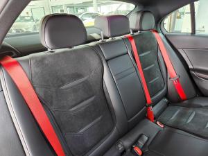 Mercedes-Benz AMG C43 4MATIC - Image 14